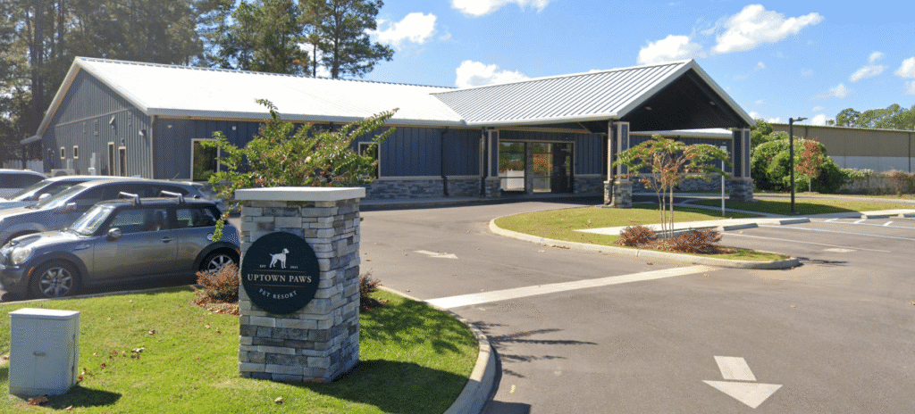 Uptown Paws at Dothan